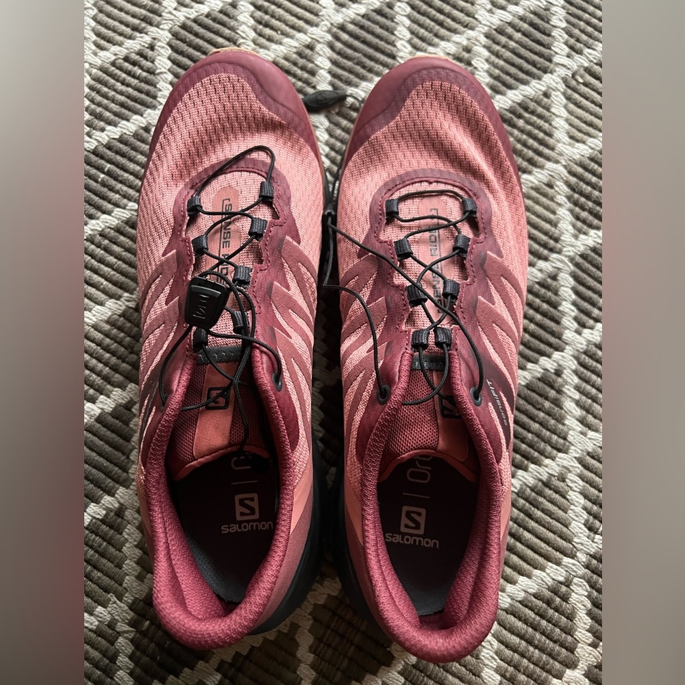 Worn once Salomon sense ride 4 ortholite sensifit size 10 pink running shoe!